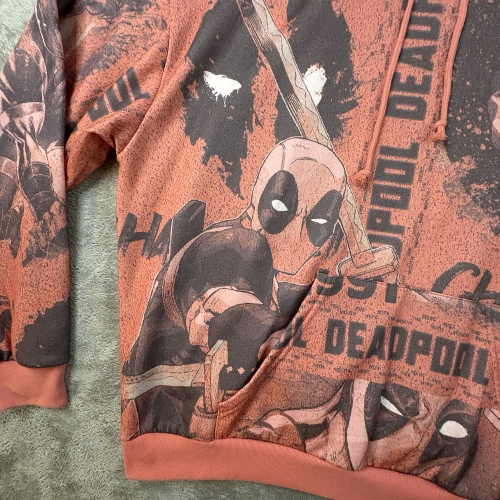 Marvel Men's XL Red Deadpool AOP Pullover Hoodie Comic Graphic SEE DESCRIPTION - Picture 6 of 15